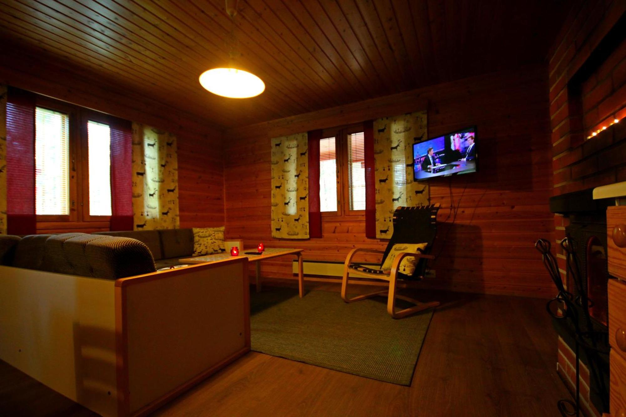 Ukonjaerven Holiday Village Ивало Номер фото