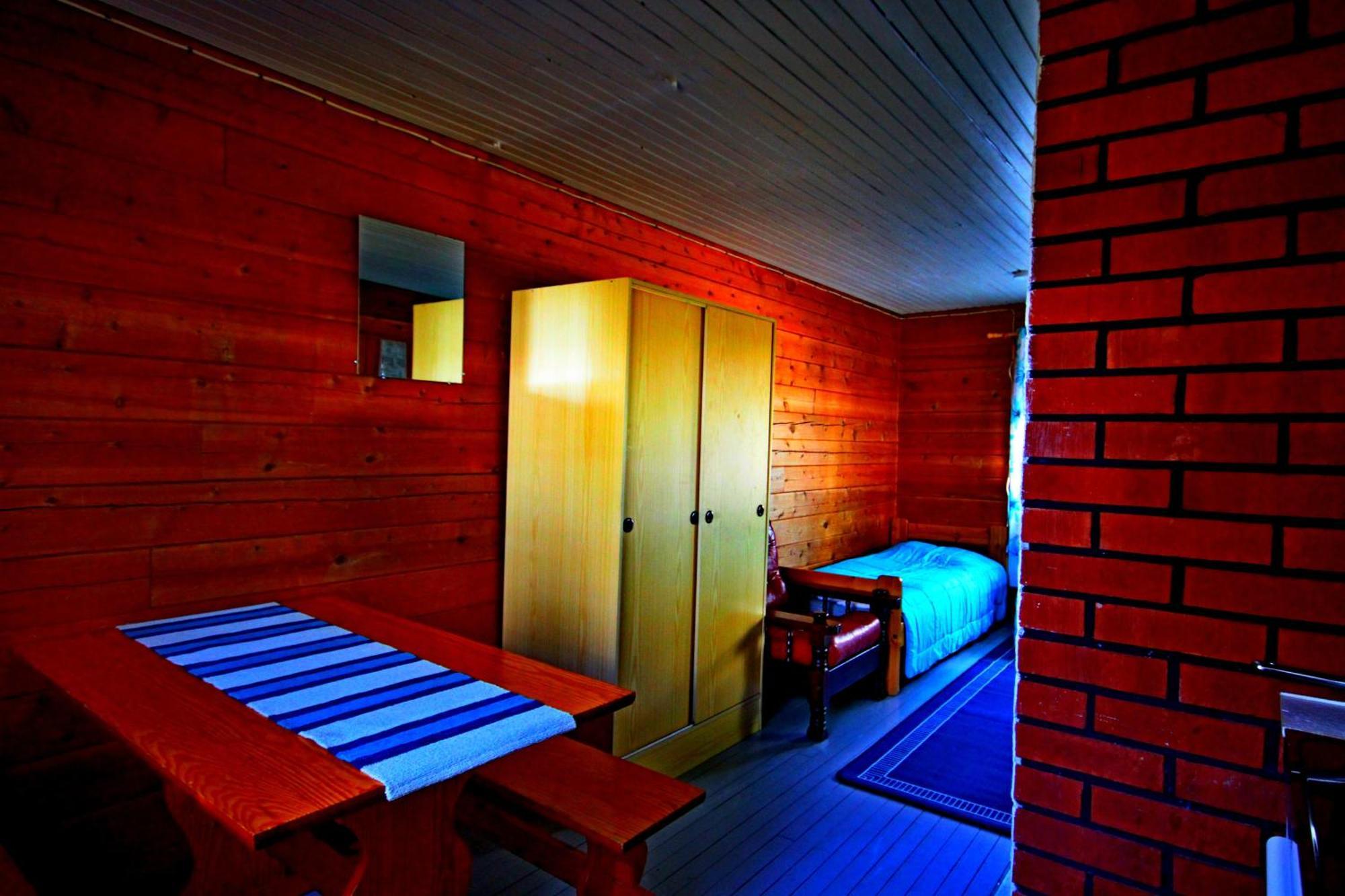 Ukonjaerven Holiday Village Ивало Номер фото